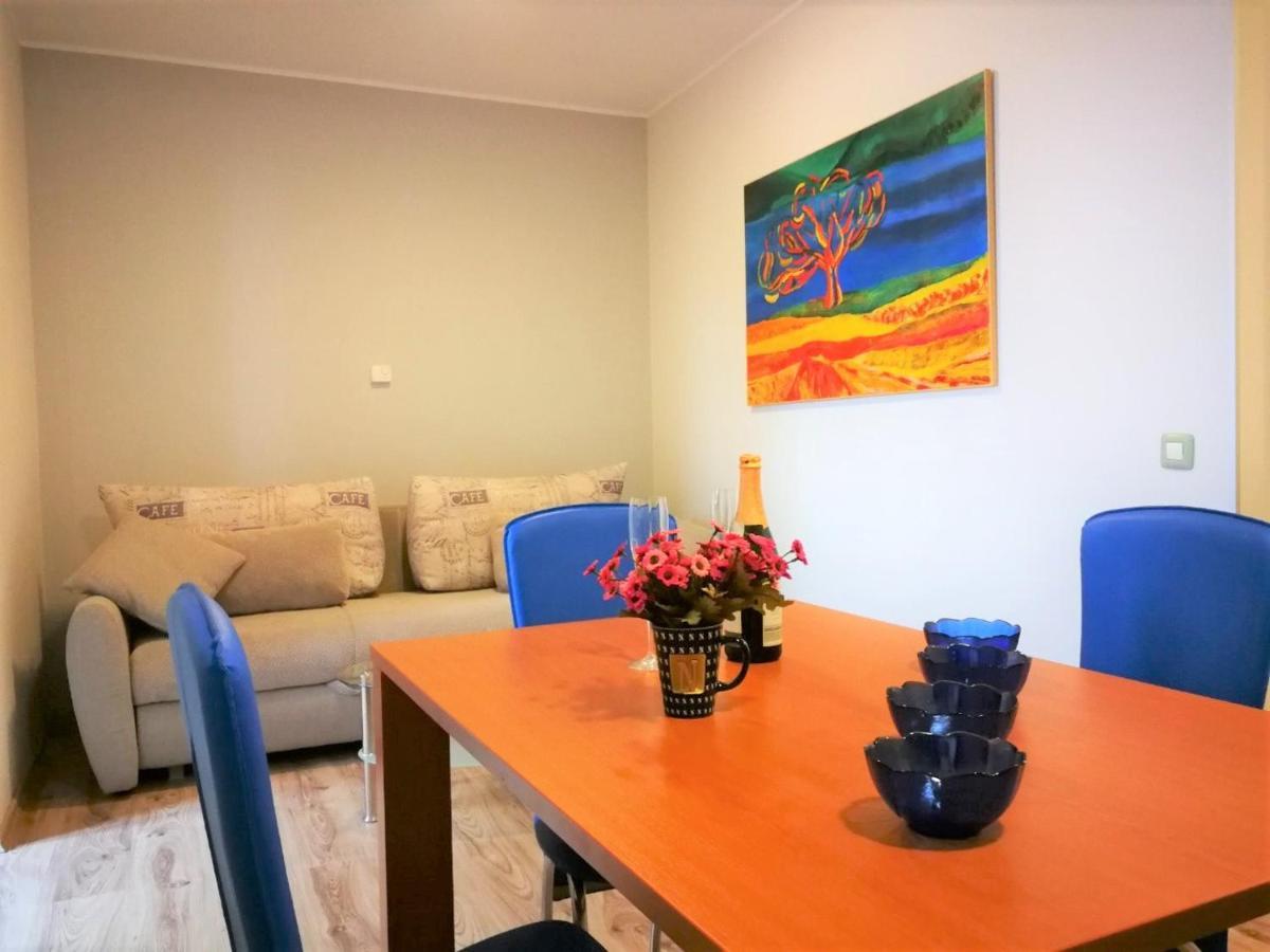 Apartments Bilic With Garden & Swimming Pool - 50M From The Beach Pjescana Uvala Eksteriør bilde